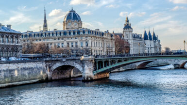 Ile de la cite Paris elv oy oygruppe